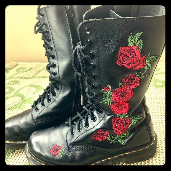 dr martens vonda rose boots